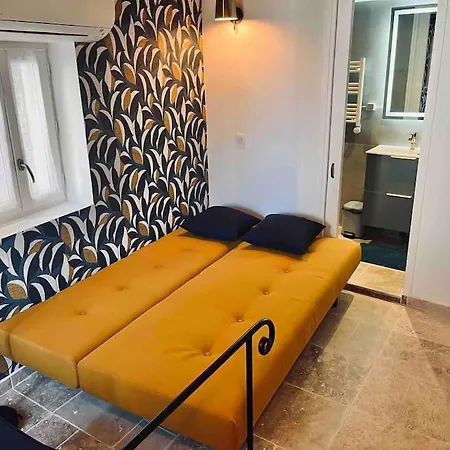 Triplex De Saint-paul Free Public Parking Apartment *