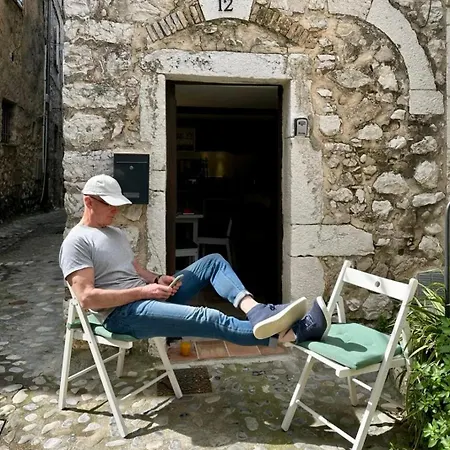 Apartment Triplex De Saint-paul Free Public Parking Saint-Paul-de-Vence